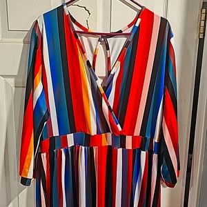 Coloful sexy open legged Maxi dress! Mid sleeve luxurious feel